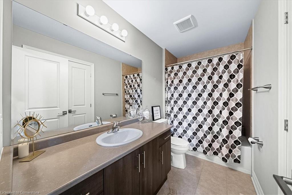 75 Southshore Crescent Property Photo 36