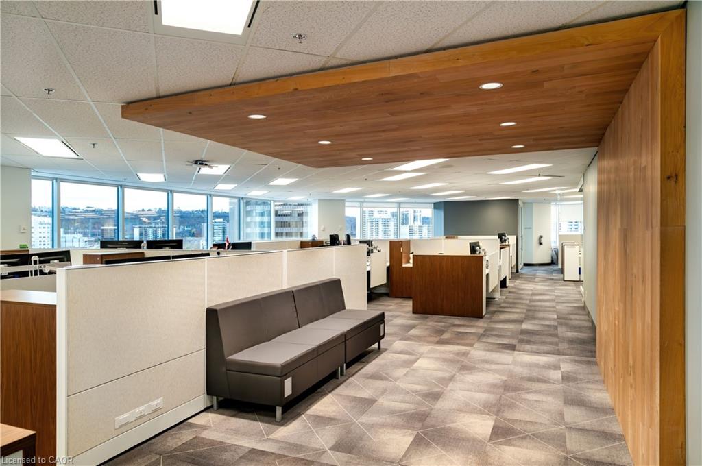 1200-21 King Street W Property Photo 5