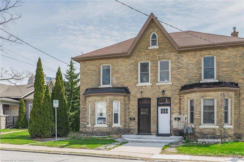 103 Surrey Street E Property Photo