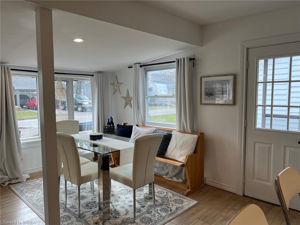 3185 Lindley Street Property Photo 4