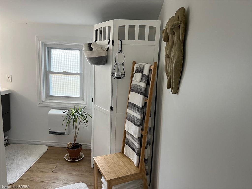 3185 Lindley Street Property Photo 14