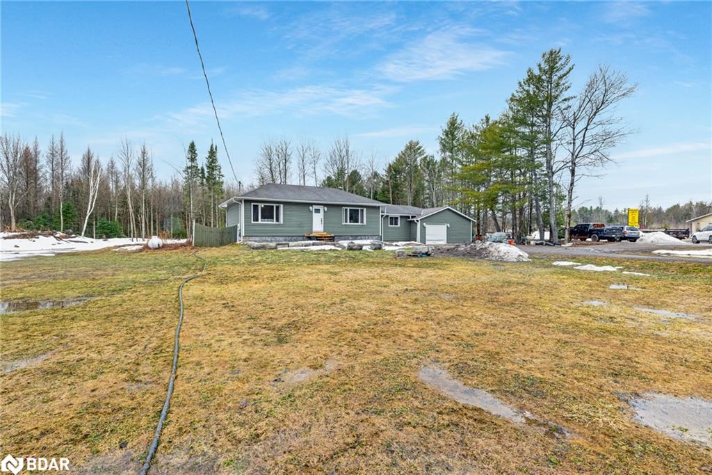7629 Highway 35 Property Photo 3