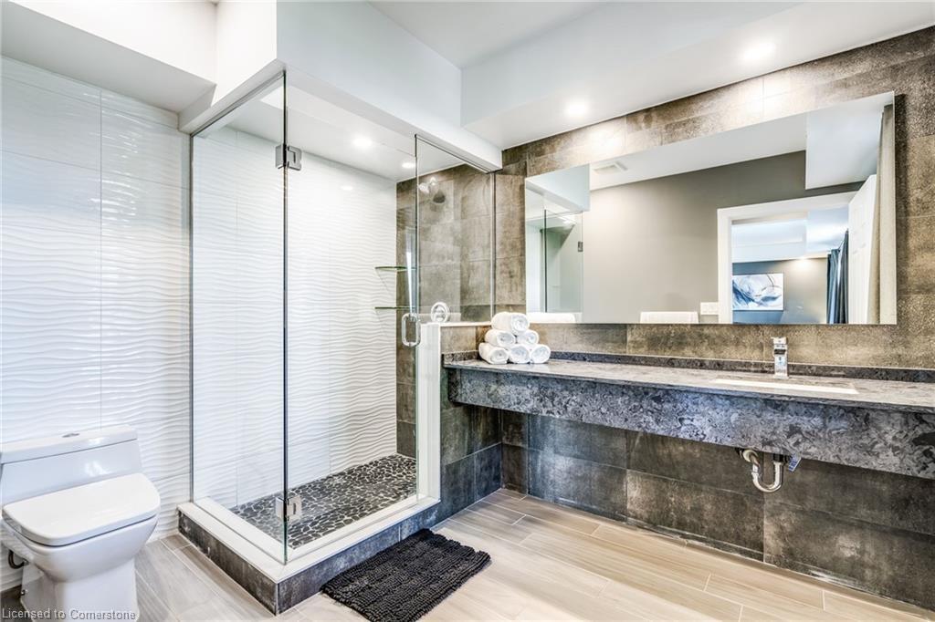 19150 Harbour Drive Property Photo 6