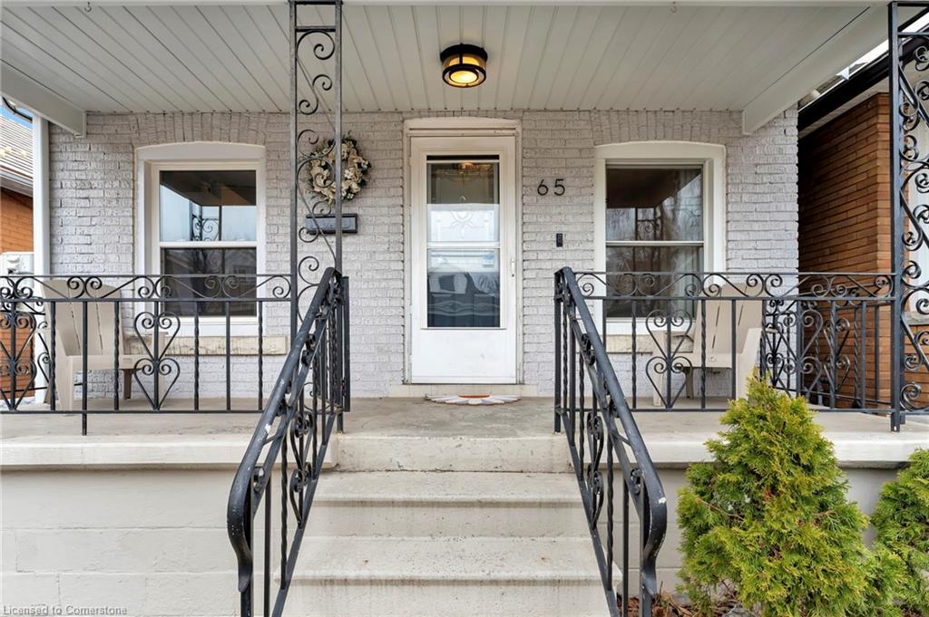 65 Connaught Avenue N Property Photo 4