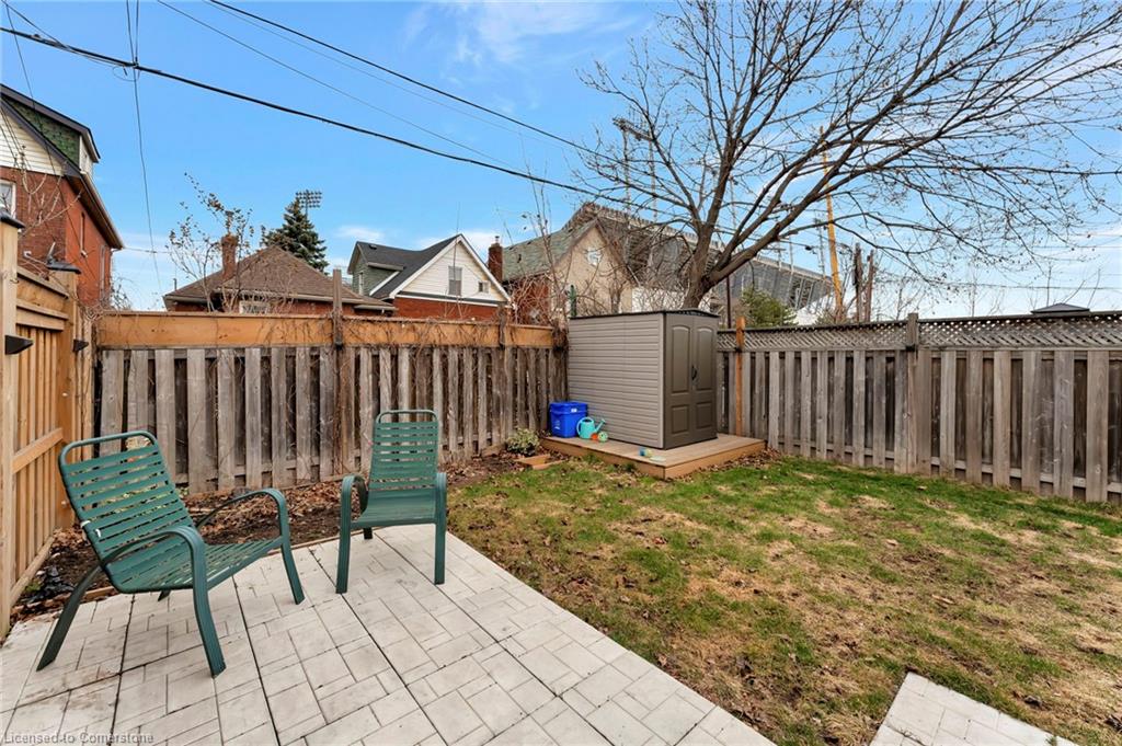 65 Connaught Avenue N Property Photo 40