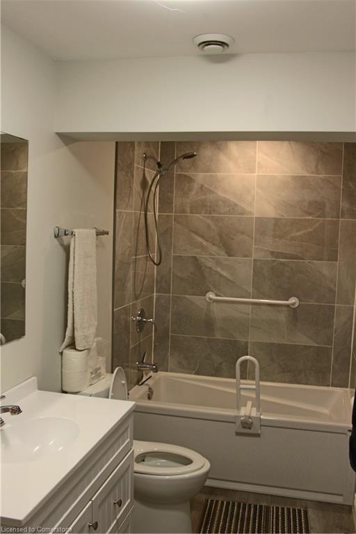 38812 Vienna Street Property Photo 12