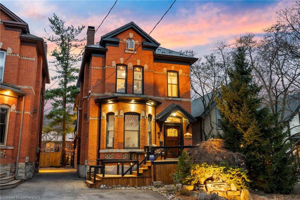 7 Homewood Avenue Property Photo