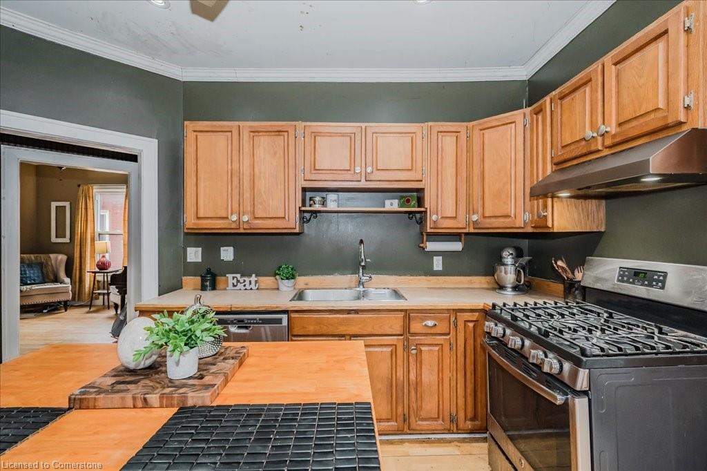 265 London Road W Property Photo