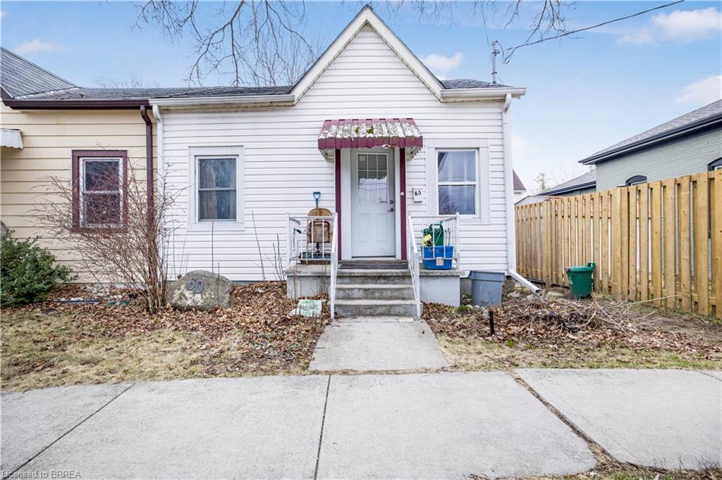 60 Walnut Street Property Photo