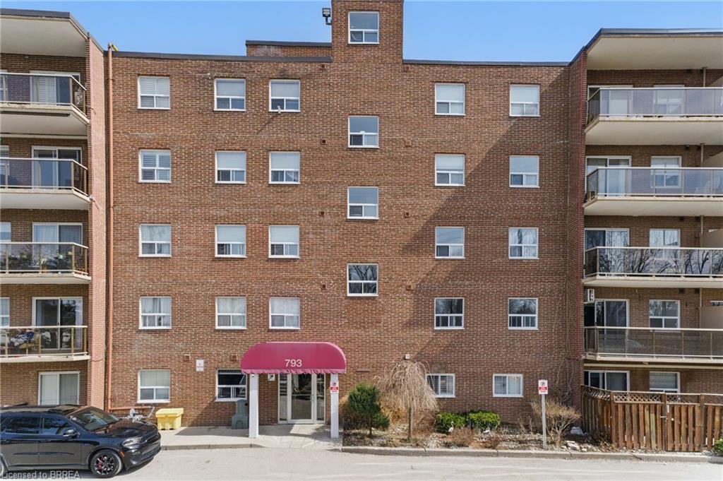 401-793 Colborne Street E Property Photo
