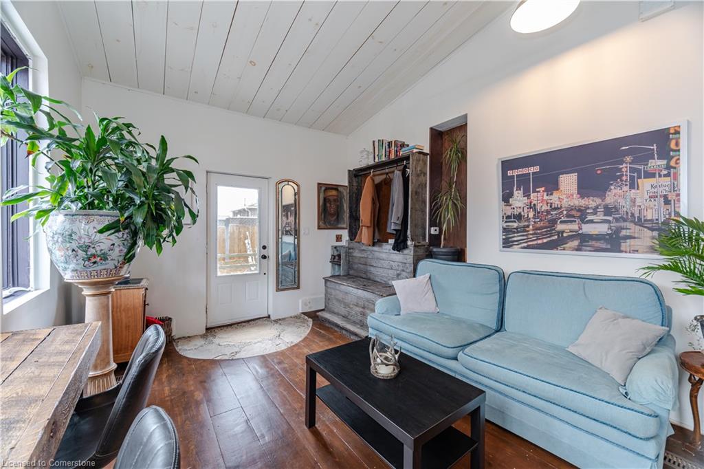 7 Jerman Street Property Photo 7