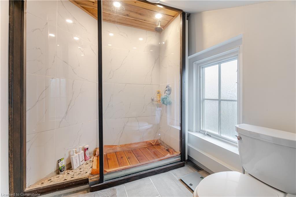 7 Jerman Street Property Photo 36