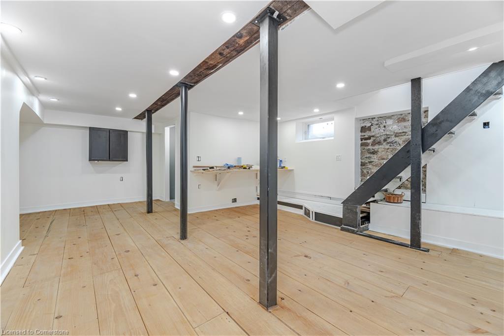 7 Jerman Street Property Photo 41