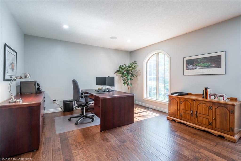 18 Westie Road Property Photo 27