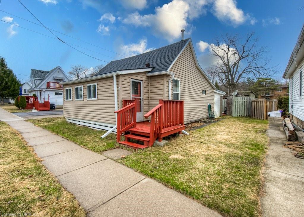 9 Marshall Lane Property Photo 1