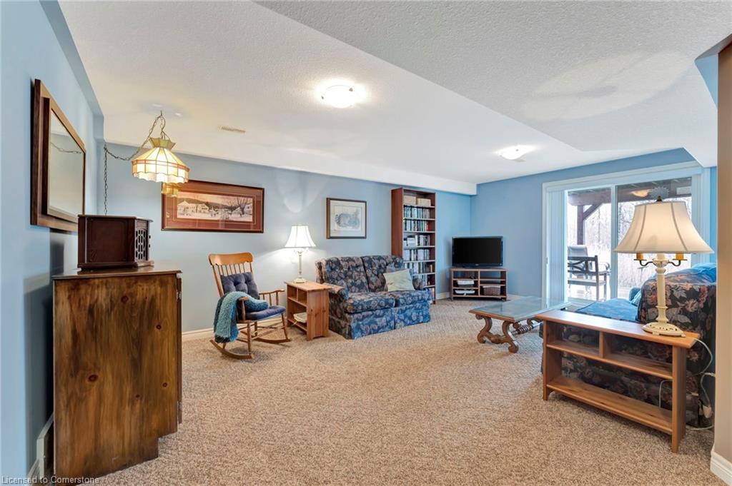 23 Iron Bridge Court Property Photo 28