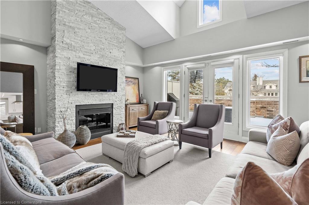 3-3230 New Street Property Photo 15
