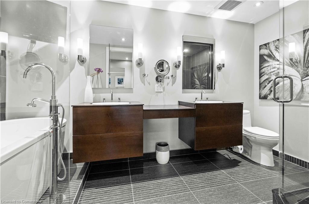 3-3230 New Street Property Photo 18