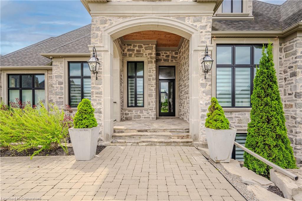 31 Reid Court Property Photo 4