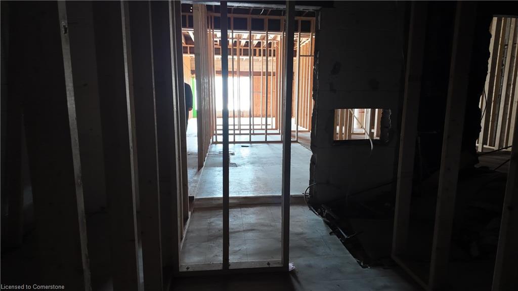 17 Southworth Street N Property Photo 5