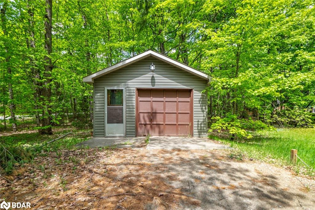 1229 Sherwood Frst Rd Property Photo 6