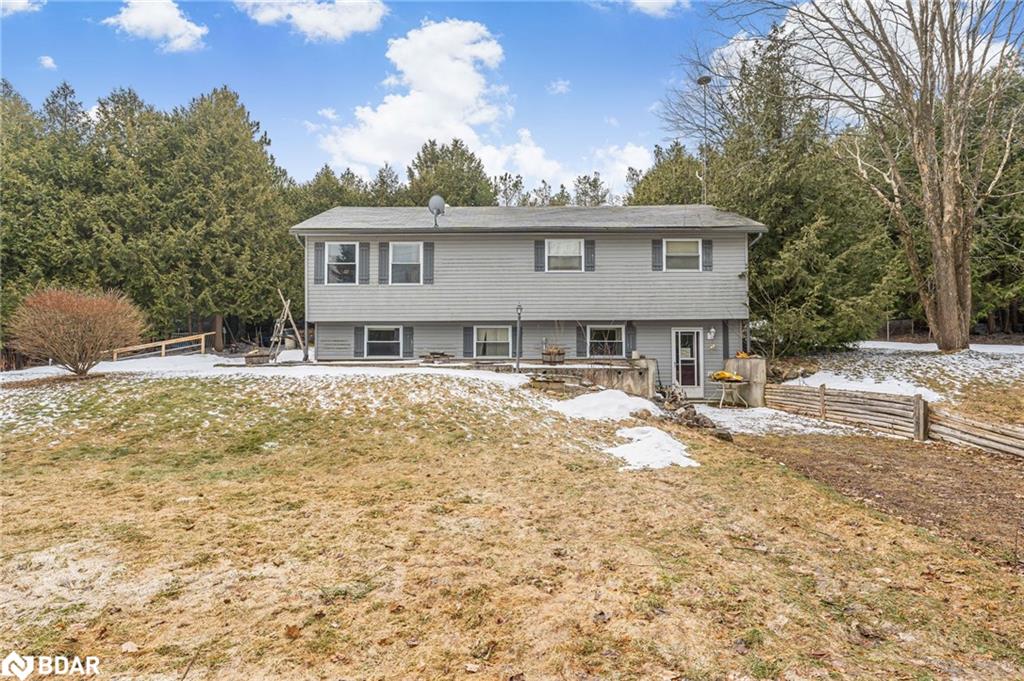 588458 County 17 Road Property Photo