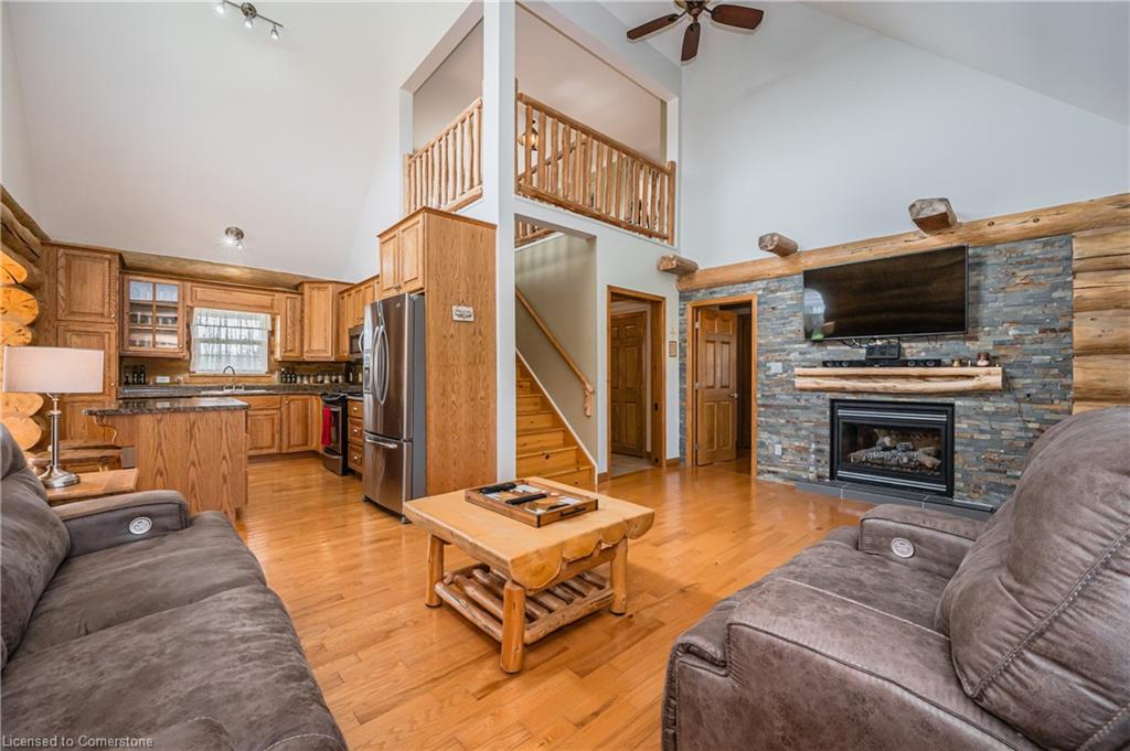 171 Gosford Street Property Photo 8