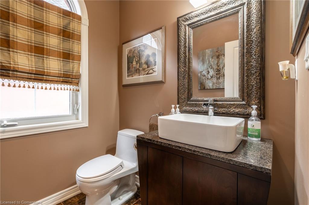 13 Iron Bridge Court Property Photo 5