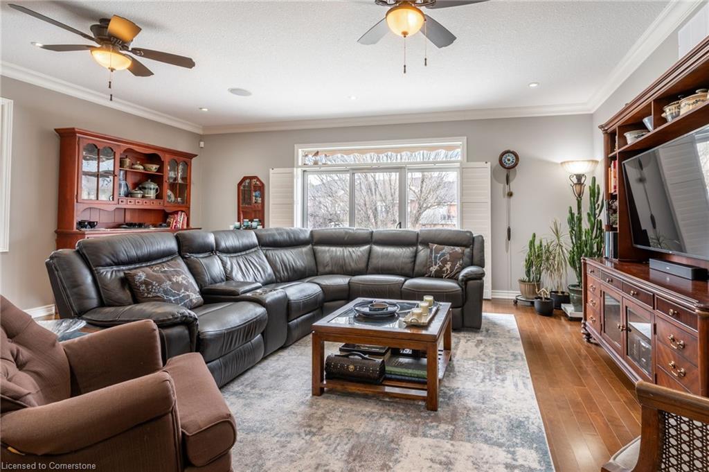 13 Iron Bridge Court Property Photo 10