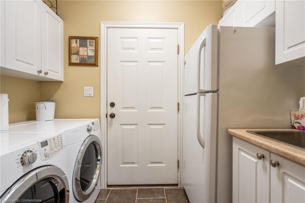 13 Iron Bridge Court Property Photo 15