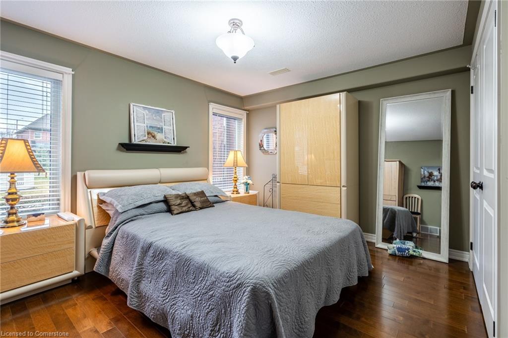 13 Iron Bridge Court Property Photo 20