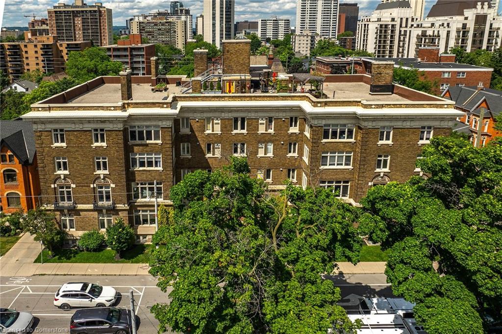 86 Herkimer Street Property Photo 40