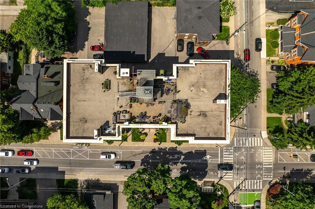 86 Herkimer Street Property Photo 43