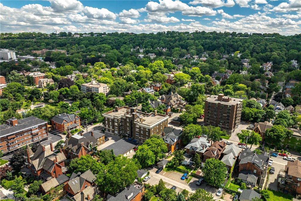 86 Herkimer Street Property Photo 47