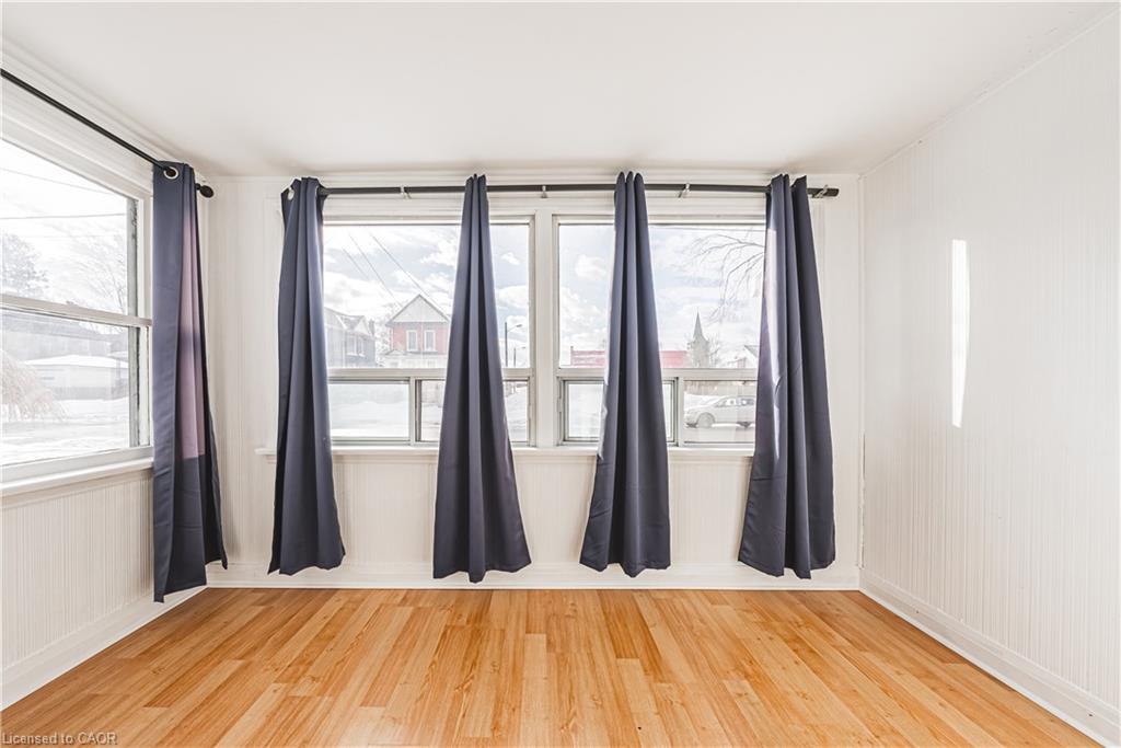 20 York Street Property Photo 6