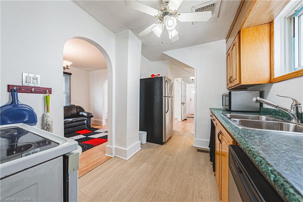 20 York Street Property Photo 10