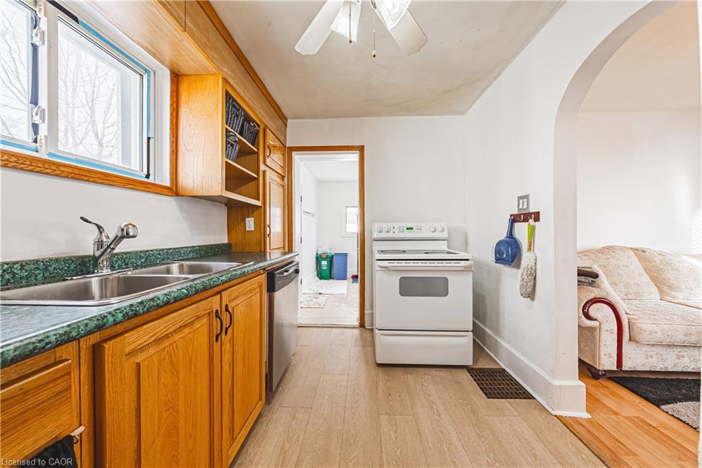 20 York Street Property Photo 11