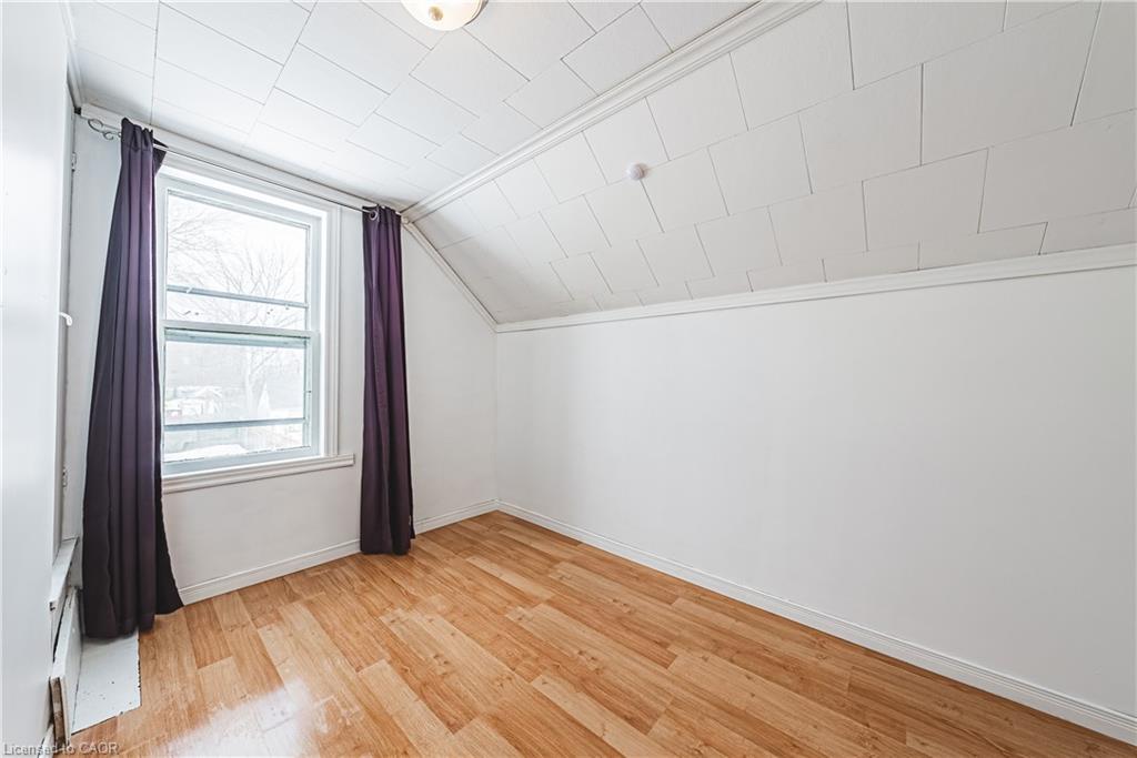 20 York Street Property Photo 18