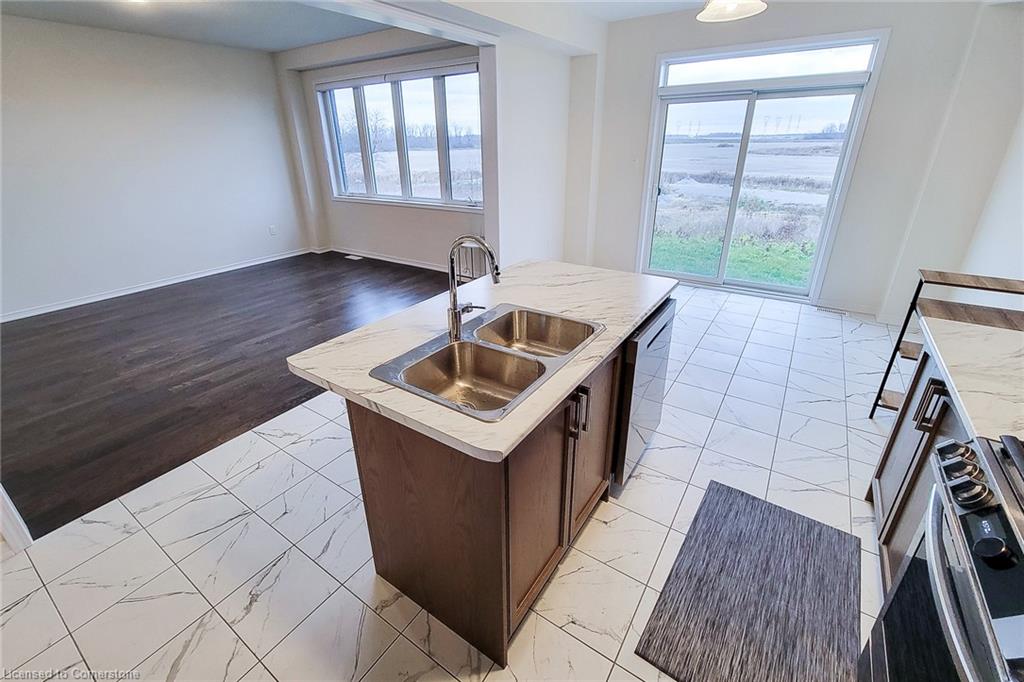 177 Athens Street Property Photo 10