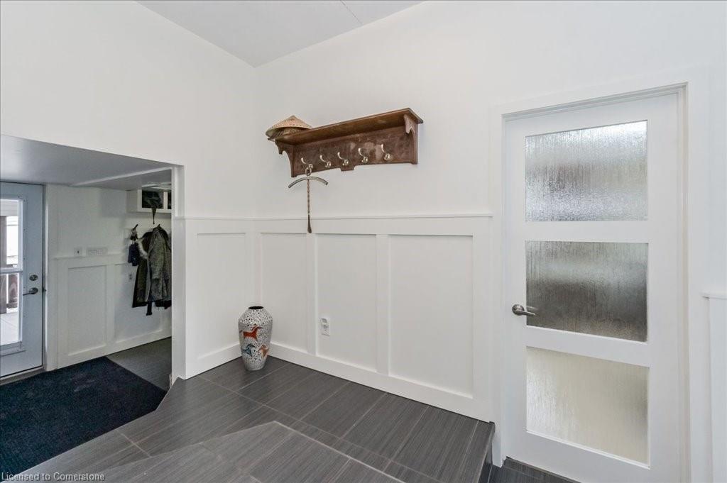 7470 Second Line Property Photo 32