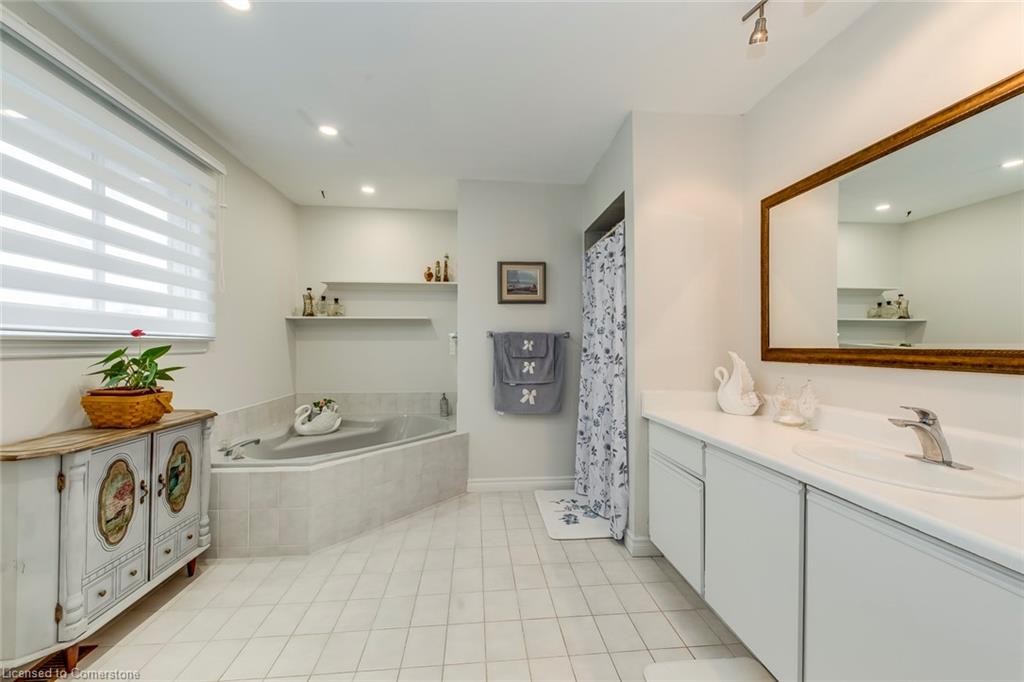 2916 Sycamore Street Property Photo 28