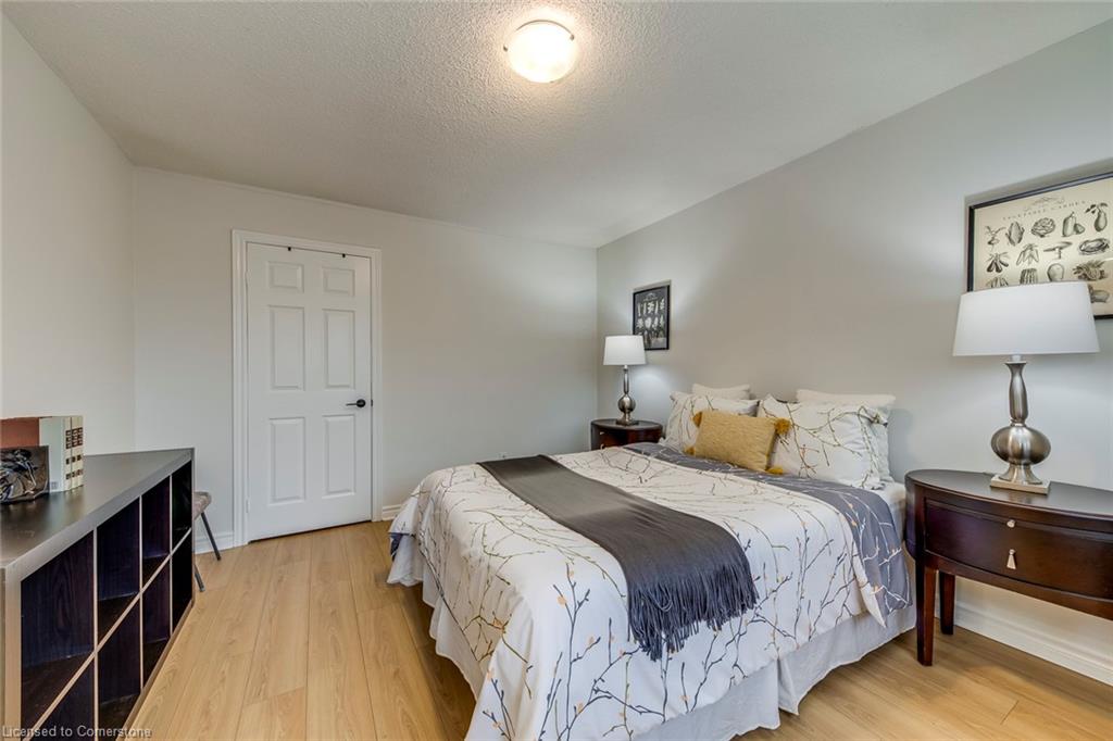 2916 Sycamore Street Property Photo 32