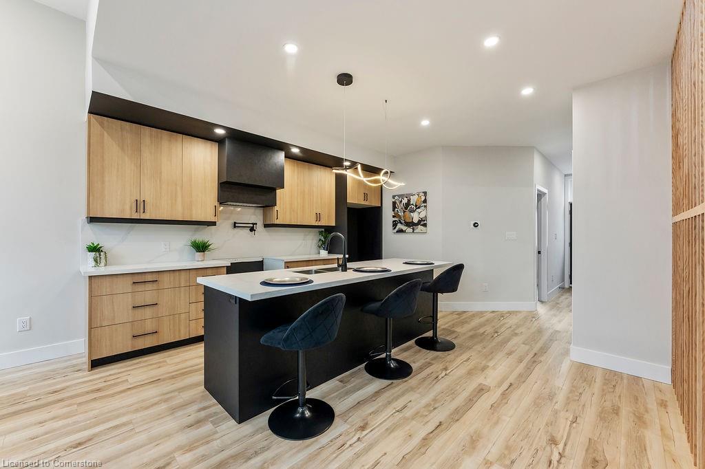 209 Grenfell Street Property Photo