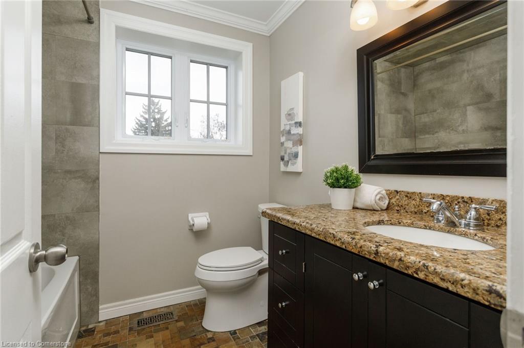 2088 Saxon Road Property Photo 13