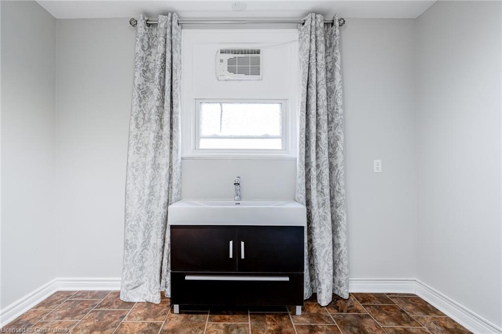 15 Empress Avenue Property Photo 14