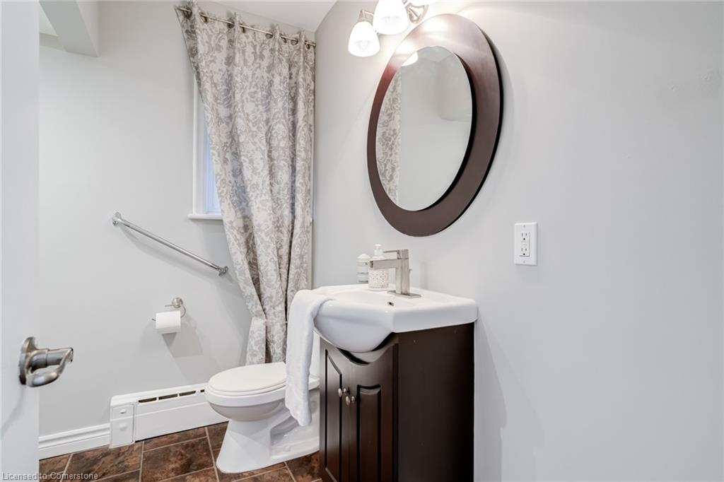 15 Empress Avenue Property Photo 17