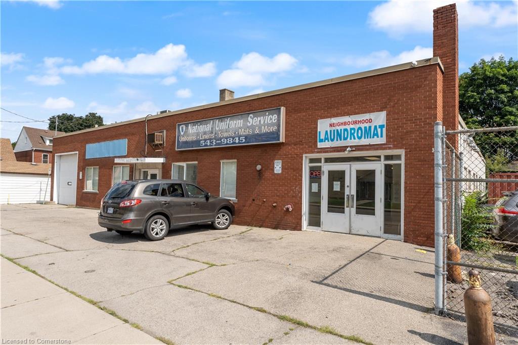 455 Cumberland Avenue Property Photo 1