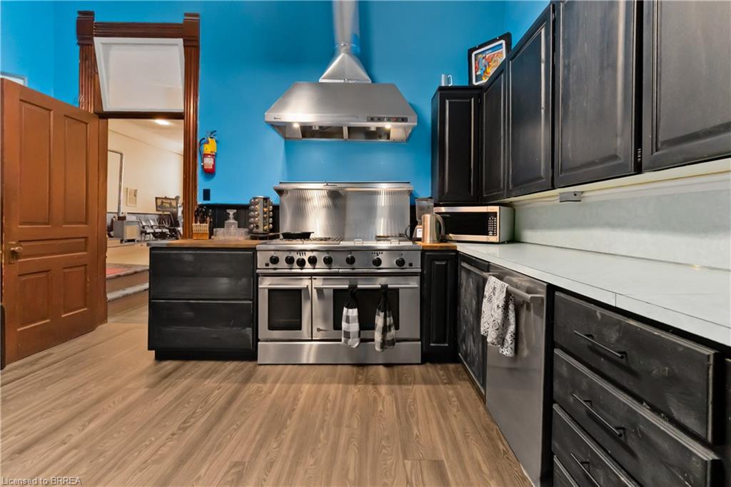 18 Robinson Street Property Photo 21