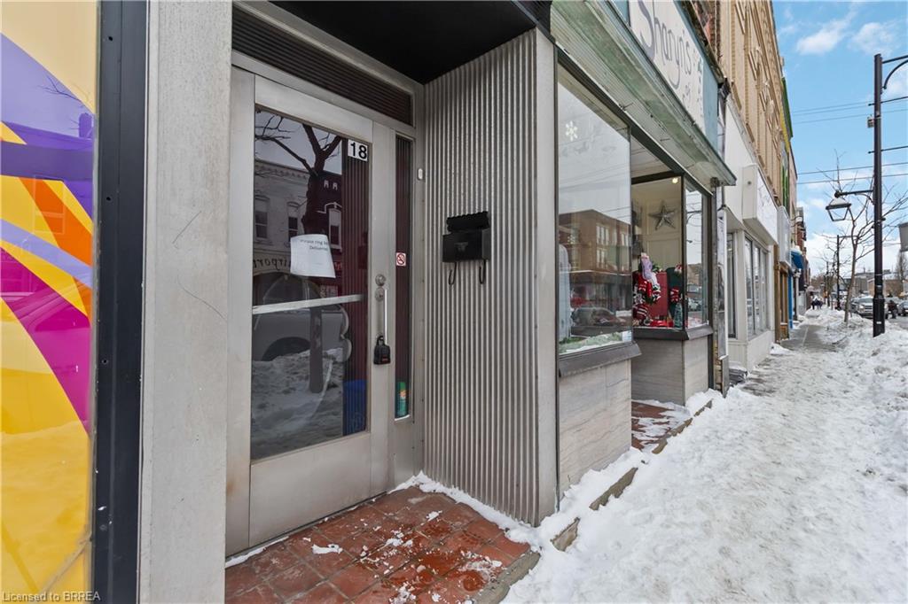 18 Robinson Street Property Photo 23