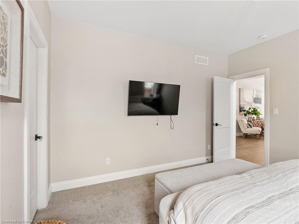 7-68 Cedar Street Property Photo 32